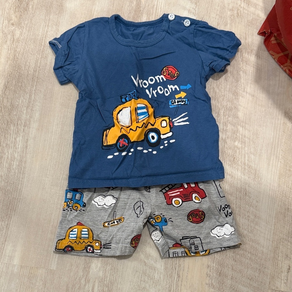 Blue Vroom Vroom T-Shirt and Gray Shorts Set